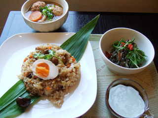 中国風おこわランチ